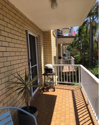 1/10 Oxley Crescent, Port Macquarie NSW 2444 - Apartment For Rent | Domain - Photo 5