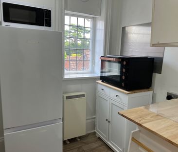 1 Bed Flat, Knighton Spinneys, LE2 - Photo 5