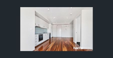 Modern One Bedroom Apartment - Photo 5