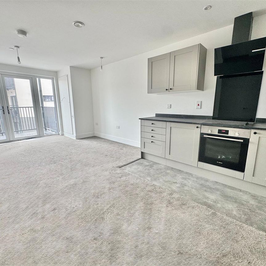 Flat 36, 3 Martin Court, Hastings, TN34 1DY - Photo 1