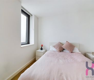 2 bedroom flat to rent - Photo 3