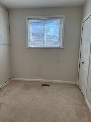 For Lease - 34 Kitimat Crescent Unit# Main, Aurora, Ontario - Photo 1
