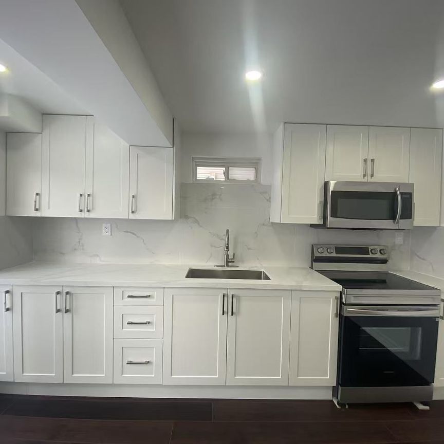 For Lease - 1716 Arborwood Drive, Oshawa, Ontario - Photo 1