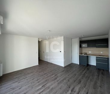 Location Appartement 2 pièces 46m² - Photo 2