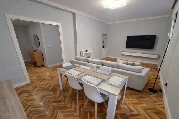 Piso de alquiler en Francisco Silvela, El Viso - Foto 1