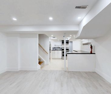 For Lease - 1 Bramwell Drive, Ajax, Ontario - Photo 2