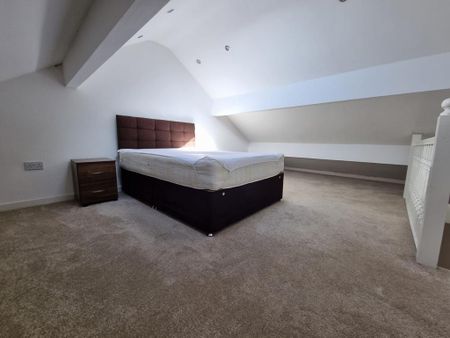 3 bedroom terraced house to rent - Photo 5