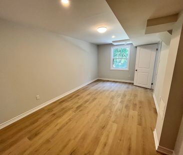 For Lease - 445 Prestwick Drive Unit# BSMT, Oshawa, Ontario - Photo 6