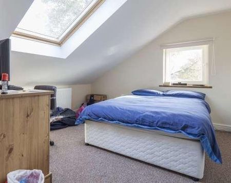 4 bedroom semi-detached house to rent - Photo 5