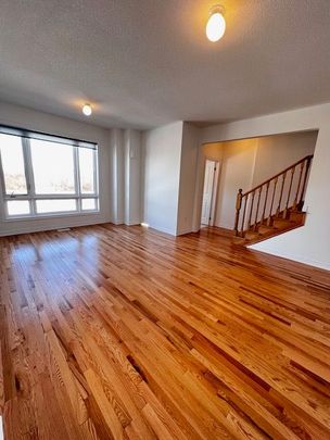 For Lease - 10 Dockside Way, Whitby, Ontario - Photo 1