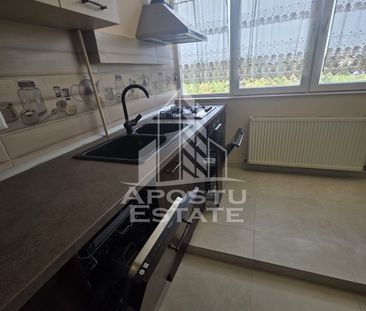 Apartament cu 3 camere de inchiriat - Zona Lipovei - Fotografie 4