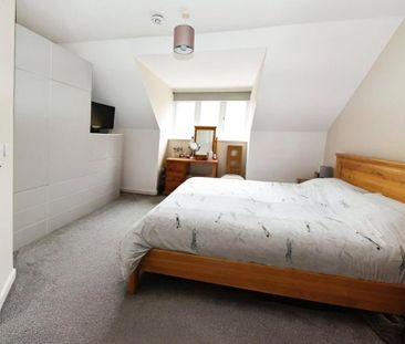 2 bedroom maisonette to rent - Photo 1