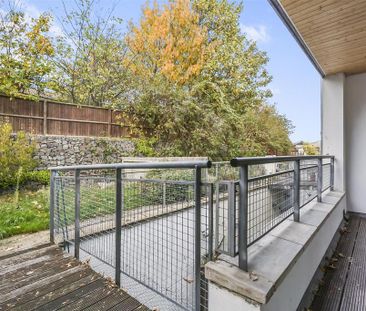 3 bedroom terraced house to rent - Photo 2