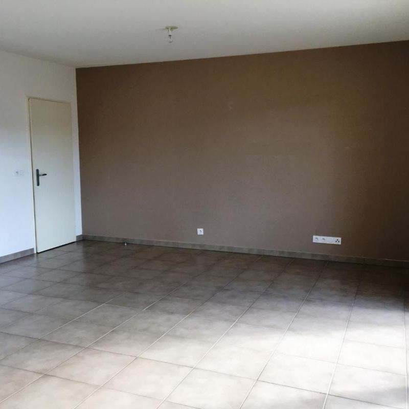 Location Appartement 3 pièces 67m² CHALLES LES EAUX 73190 - Photo 1