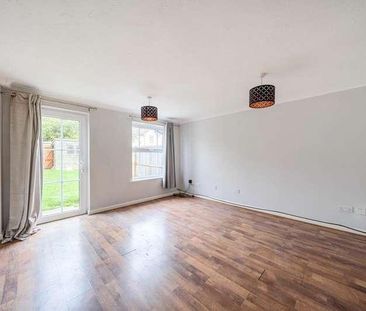 Rowan Close, Aylesbury, HP21 - Photo 5