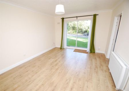 Littlebrook Avenue, Slough, Berkshire,SL2 - Photo 3