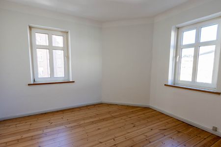 Prisvenlig 3 værelses lejlighed beliggende i det centrale Aalborg. - Photo 2