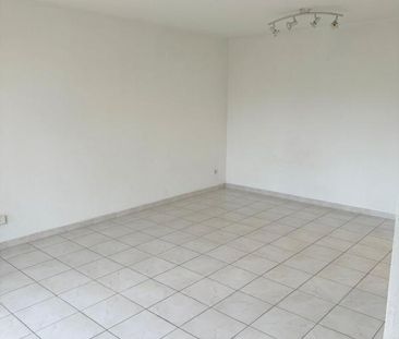 F1 29.9 m². Cuisine Equipée Américaine. - Photo 2