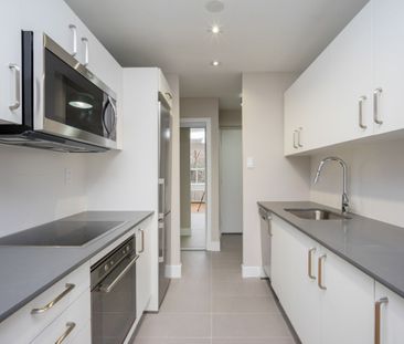 25 Eccleston Drive - Photo 2