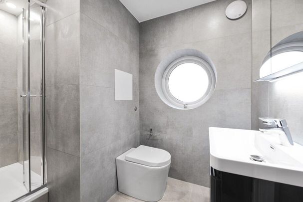 3 Bedroom Flat To Let - Photo 1