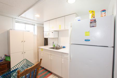 **ALL INCLUSIVE** Rooms For Rent on Glenridge Avenue!! - Photo 5