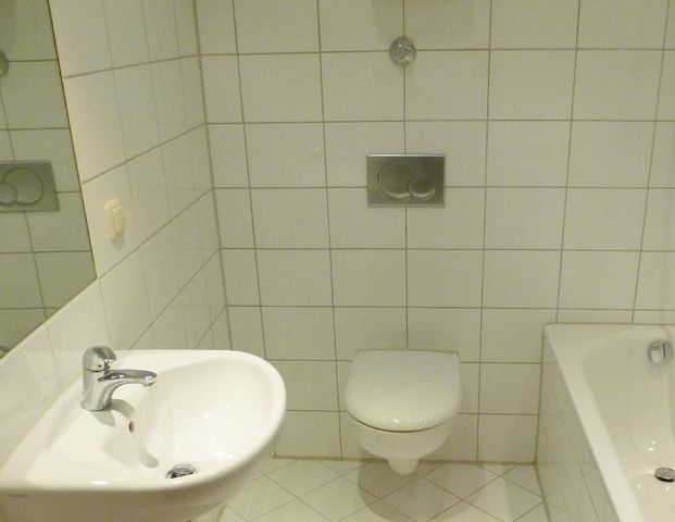 WG-geeignete 3-Zimmer-Wohnung, ca. 64,77m² Nähe Westpark zu vermieten! - Foto 1