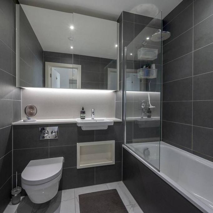 2 bedroom flat to rent - Photo 1