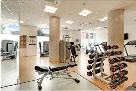 1 bedroom apartment to rent - Photo 5