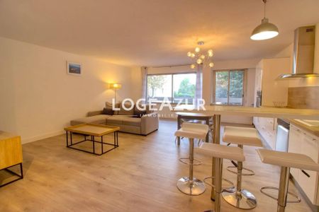 Location AppartementJuan-les-Pins - Photo 2