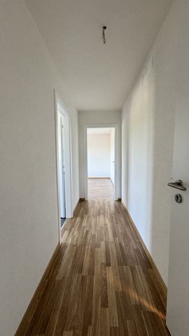 Rent a 2 rooms apartment in Murgenthal - Photo 4