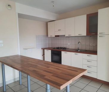 Location Appartement 3 pièces 74m² - Photo 6