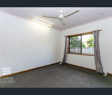 Great Family Home in Clifton Beach. - Photo 4