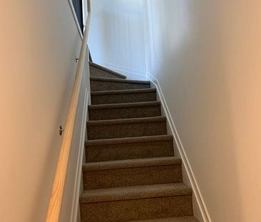 Stunning 3BR Townhouse in Henderson! - Photo 3