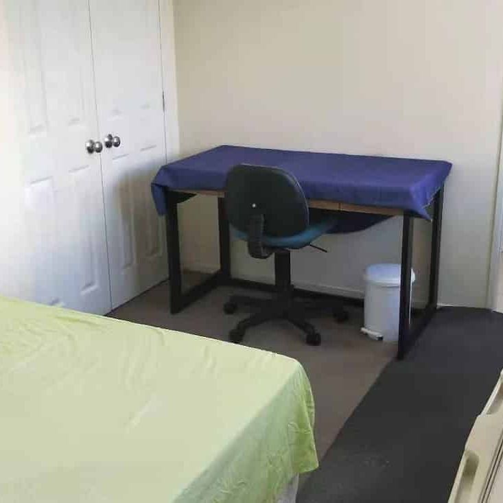 Studio Apartment in heart of Royal Oak - Photo 1