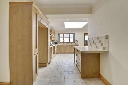 Dover Road, Portsmouth, PO3 - Photo 3