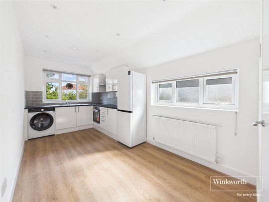 2 bedroom maisonette to rent - Photo 1