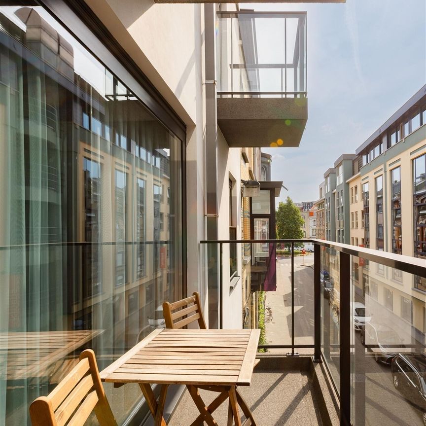 Ruim recent 3 slaapkamer appartement op een topligging in Gent - Foto 1