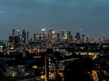 Larkwood Avenue, London - Photo 2