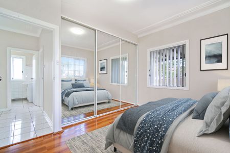 Charming cottage style home - Photo 2