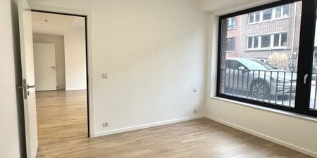 Appartement te huur in Vorst voor € 1.000 met 1 slaapkamer - Photo 5