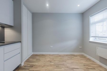 Studio to rent - Photo 5
