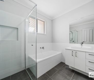 Stunning 4 Bedroom Family Home with Theater & More in Redland Bay! - Photo 6