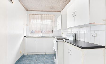 2 Bedroom Unit - St Marys CBD ! - Photo 5