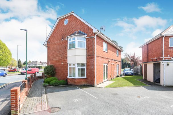 1 bedroom apartment to rent Priory View Road, Bournemouth, BH9 - Photo 1