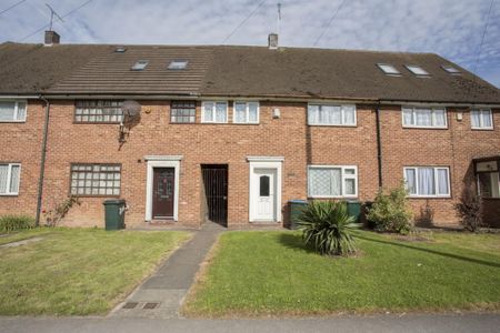 5 bedroom terraced house to rent - Photo 5