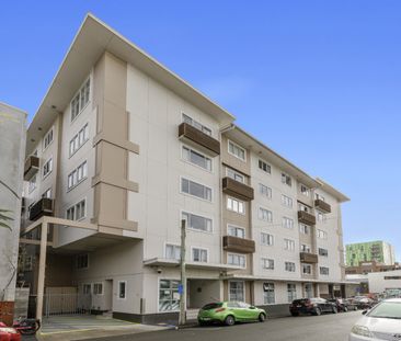 Welcome to Martin Square - Photo 2