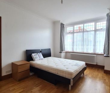 House share to rent - Photo 1