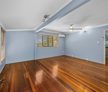 8 Glen Eagle Court, Redbank Plains QLD 4301 - House For Rent | Domain - Photo 4