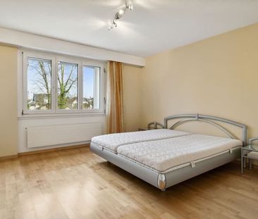 Helle 4.5-Zimmer-Wohnung mit Balkon in Hünenberg – sofort verfügbar! - Foto 4