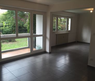 Location Appartement 3 pièces 76m² - Photo 3